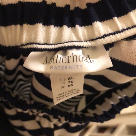 Maternity dress - Picture 2 of 2